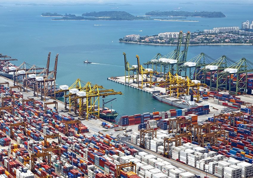 BSc in Shipping Management - Distance Learning - GBU-Europe. Picture of busy port.